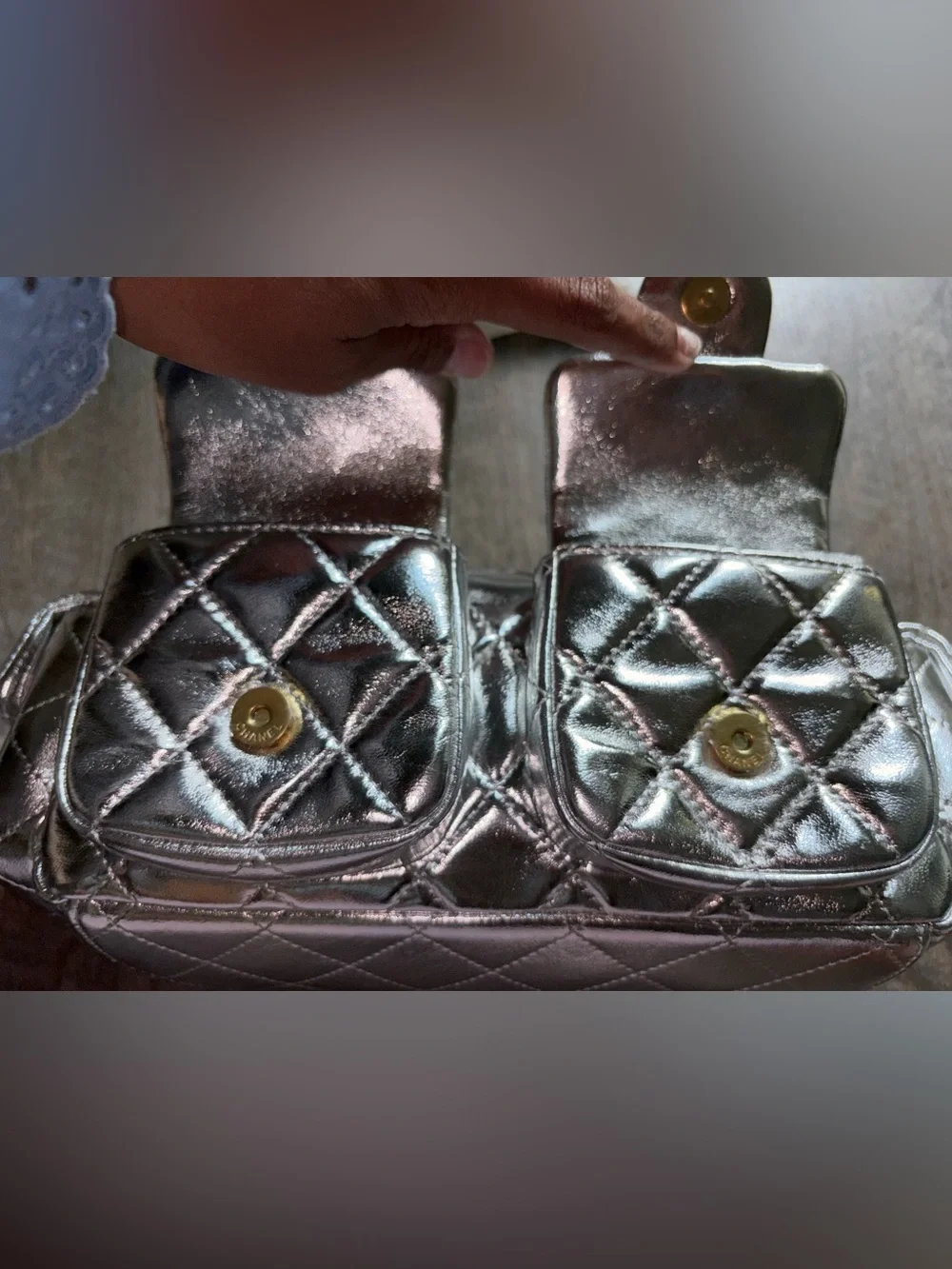 Metallic Silver Quilted Duel Pockets, includes box and dustbag - FREE SHIP!